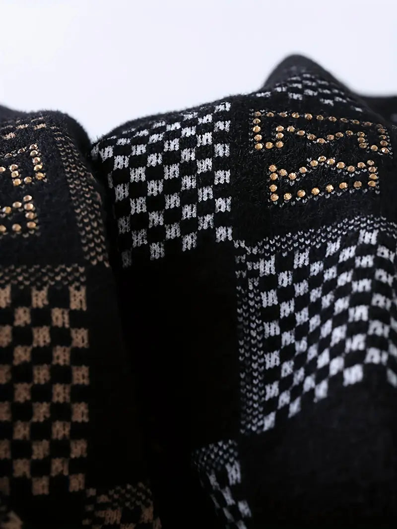 Geometric Checkered Knit Sweater – Black Patterned Crewneck Pullover