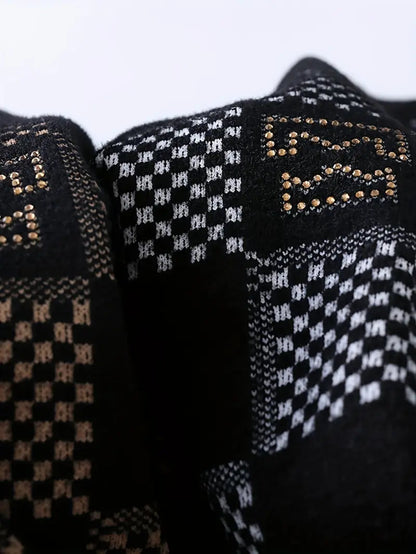 Geometric Checkered Knit Sweater – Black Patterned Crewneck Pullover